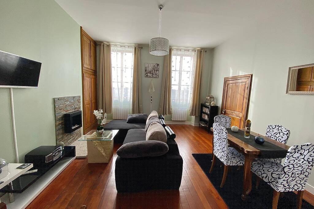 Appartement : Le Petit Paradis De La Loire La Charite-sur-Loire Exterior photo